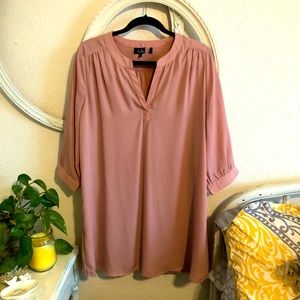 Lulu’s beautiful blush tunic/dress, size Lg
